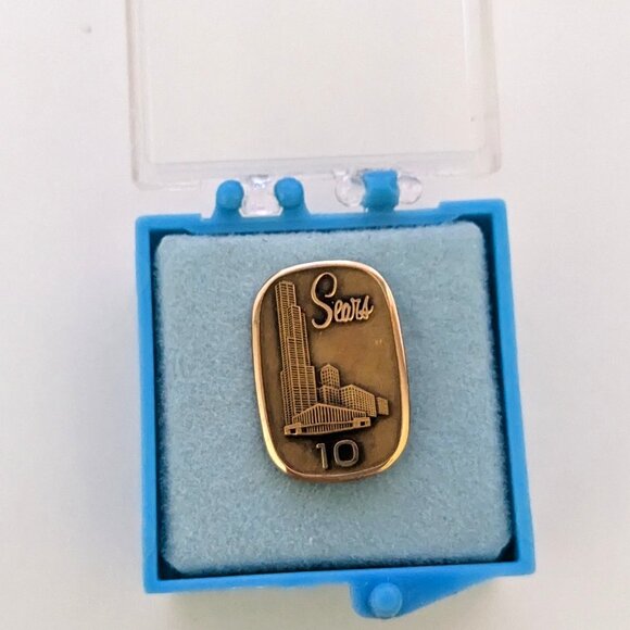 Vintage 1/10 10K G.F. LEAVENS Sears 10 Year Service Award - Picture 1 of 5